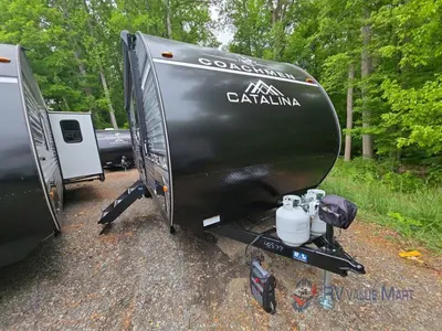 New 2026 Coachmen RV Catalina Summit Series 8 261BHS