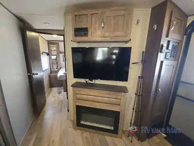 2019 Forest River RV Vibe photo 24