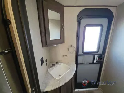 2019 Forest River RV Vibe photo 34