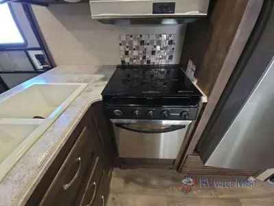 2019 Forest River RV Vibe photo 23