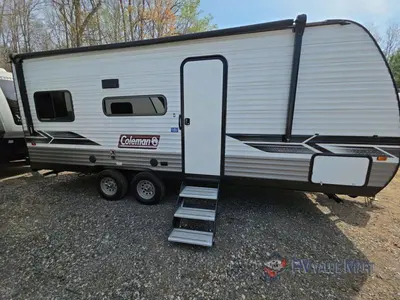2024 Dutchmen RV Coleman Lantern LT Series photo 9