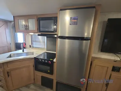 2022 Prime Time RV Avenger photo 24