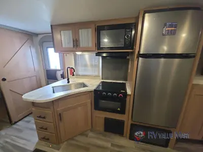 2022 Prime Time RV Avenger photo 30