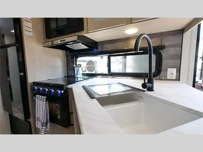 2023 Forest River RV Wildwood X-Lite photo 34