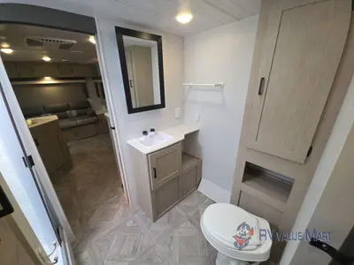 2023 Forest River RV Wildwood X-Lite photo 28