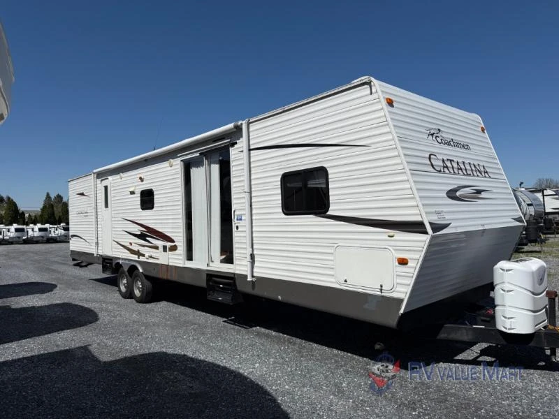 2011 Coachmen RV Catalina Deluxe Edition exterior