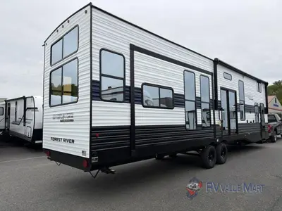 2026 Forest River RV Cherokee Timberwolf photo 8