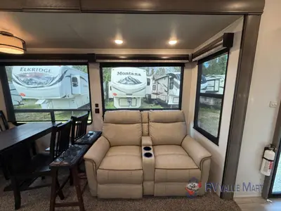 2022 Forest River RV Cedar Creek Cottage photo 7