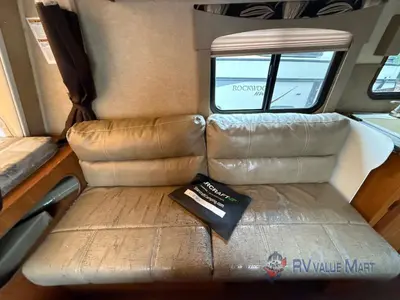 2016 Starcraft Travel Star photo 11