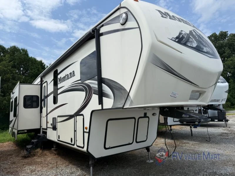 2014 Keystone RV Montana exterior