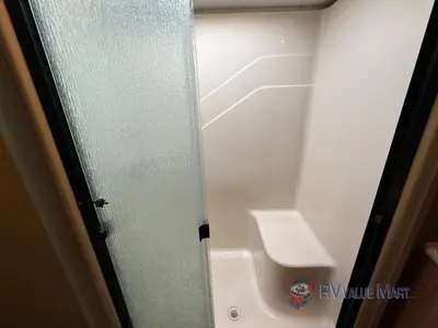 2014 Keystone RV Montana photo 20
