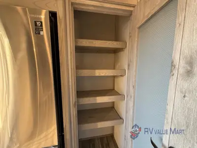 2021 Keystone RV Alpine photo 16