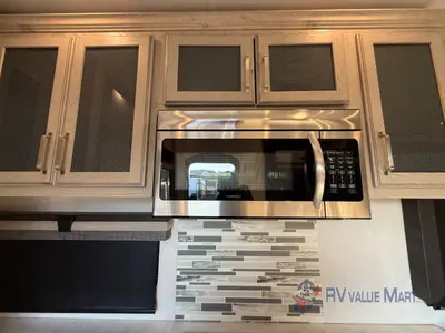 2021 Keystone RV Alpine photo 18