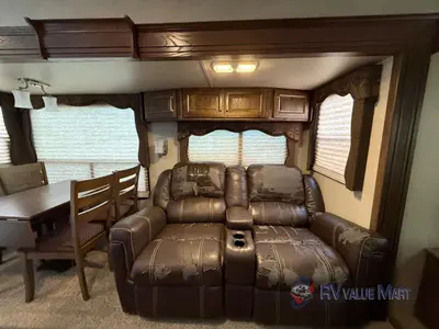 2015 Keystone RV Cougar photo 11