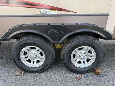 2015 Keystone RV Cougar photo 8