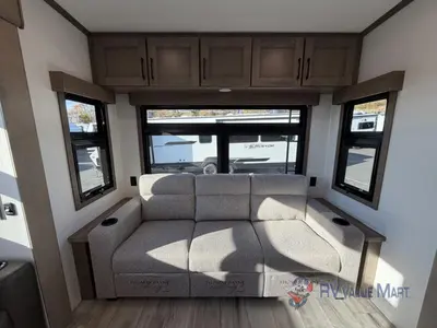 2026 KZ Durango photo 10