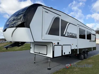 2026 KZ Durango Half-Ton photo 3