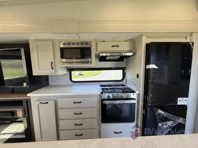 2026 Coachmen RV Chaparral Lite photo 15