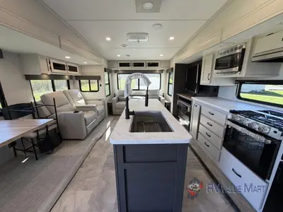2026 Coachmen RV Chaparral Lite photo 9