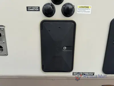 2015 Forest River RV Rockwood Signature Ultra Lite photo 6