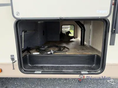2015 Forest River RV Rockwood Signature Ultra Lite photo 9