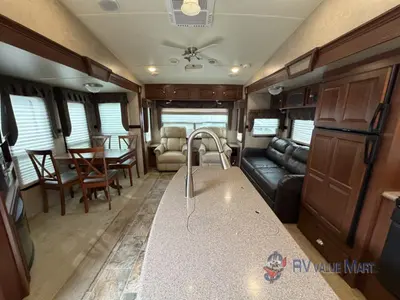 2015 Forest River RV Rockwood Signature Ultra Lite photo 10
