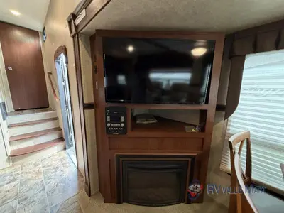 2015 Forest River RV Rockwood Signature Ultra Lite photo 11