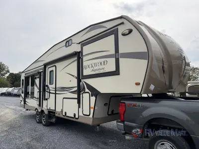 Used 2015 Forest River RV Rockwood Signature Ultra Lite 8289WS