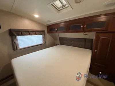 2015 Forest River RV Rockwood Signature Ultra Lite photo 24