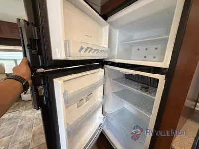 2015 Forest River RV Rockwood Signature Ultra Lite photo 17