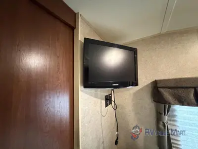 2015 Forest River RV Rockwood Signature Ultra Lite photo 25