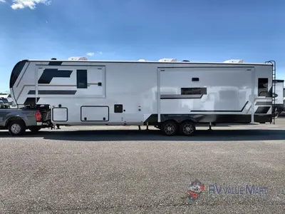 2026 KZ Durango Gold photo 5