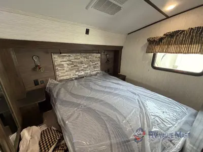 2019 Forest River RV Cherokee Arctic Wolf photo 22