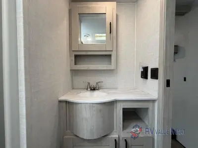 2021 EAST TO WEST Tandara photo 20