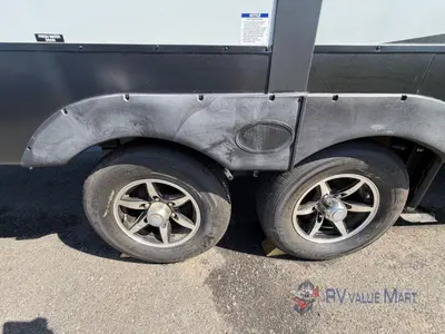 2019 Forest River RV Cherokee Arctic Wolf photo 5