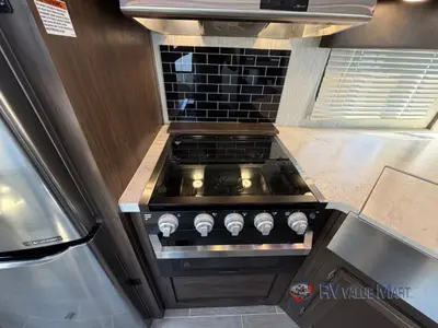 2019 Forest River RV Cherokee Arctic Wolf photo 18