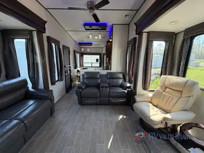 2019 Forest River RV Cherokee Arctic Wolf photo 9