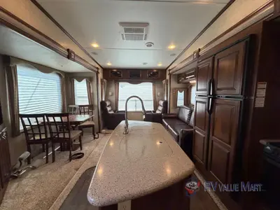 2014 Keystone RV Laredo photo 9