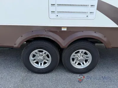 2014 Keystone RV Laredo photo 5