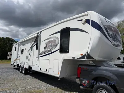 Used 2013 Heartland ElkRidge 37 Ultimate