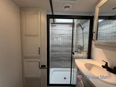 2024 Keystone RV Sprinter Limited photo 22