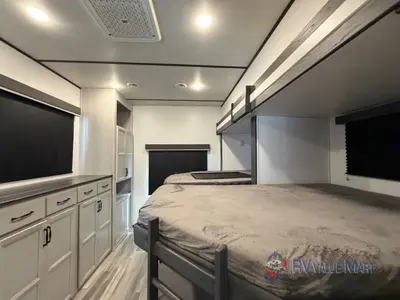 2024 Keystone RV Sprinter Limited photo 25