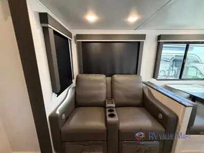 2024 Keystone RV Sprinter Limited photo 12