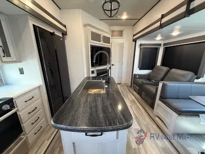 2024 Keystone RV Sprinter Limited photo 9