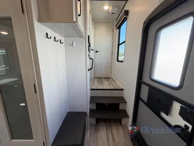 2024 Keystone RV Sprinter Limited photo 18