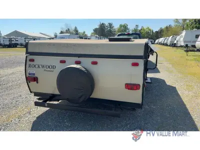 2016 Forest River RV Rockwood Premier photo 9