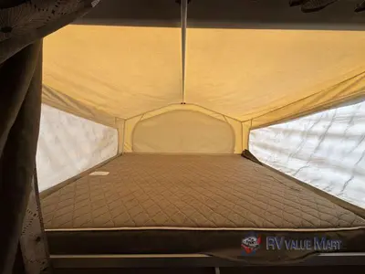 2016 Forest River RV Rockwood Premier photo 18