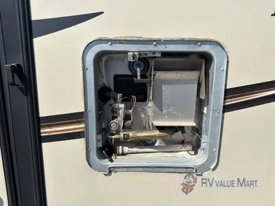 2016 Forest River RV Rockwood Premier photo 11