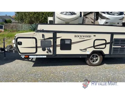 2016 Forest River RV Rockwood Premier photo 6