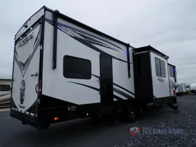 2022 Forest River RV Vengeance Rogue Armored photo 11